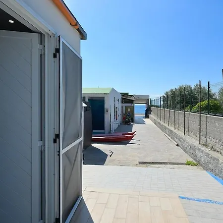 Apartamento -spiaggia Dei Maronti A 20 Mt- Nuova Casa D'élite Barano dʼIschia